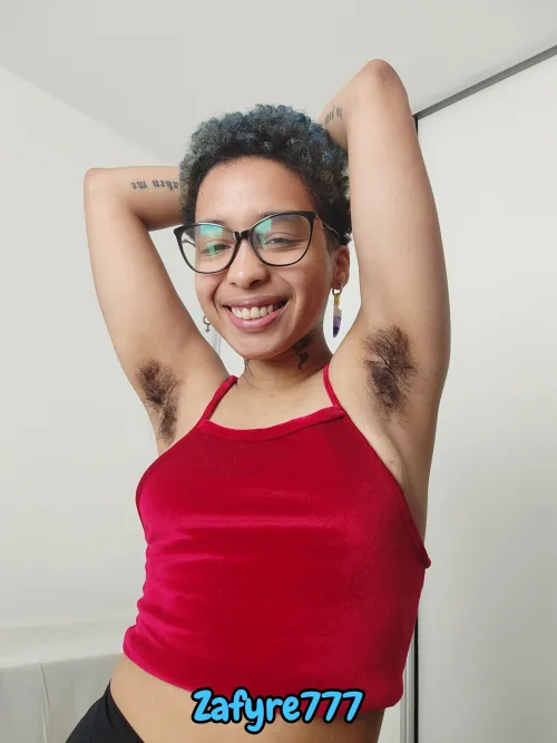 Thumbnail Armpit Worship: zafyre777's Afro Hairy Armpits Await in HairyArmpits