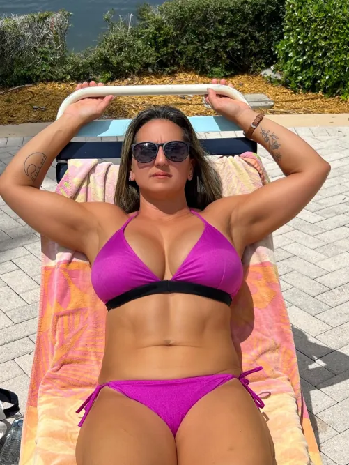 Thumbnail Sfloridasexytink56's Instagram Sunshine Vibes