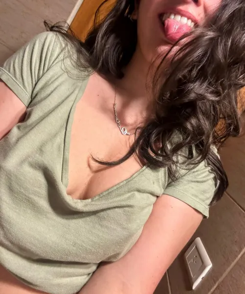 Thumbnail Petite Sensations: Exploring pinkpussy95's Allure