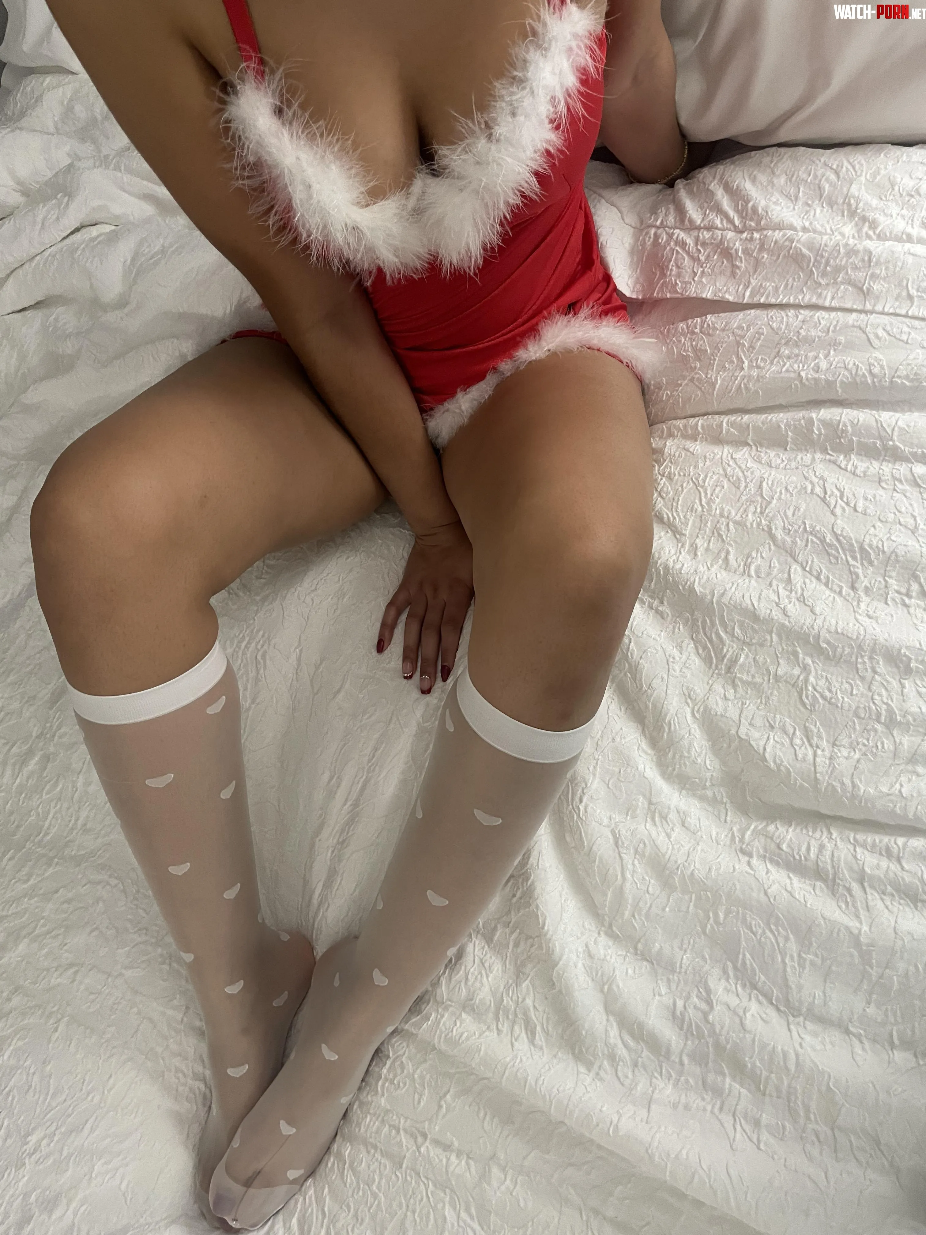 I love stockings they always feel comfy by aqwa_audra
