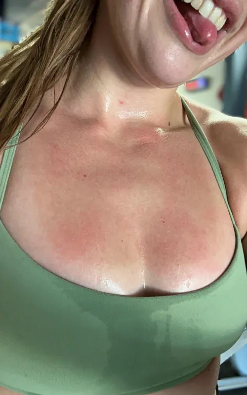 Thumbnail Leaking Today - Insights from 07p02 on SweatyGirls