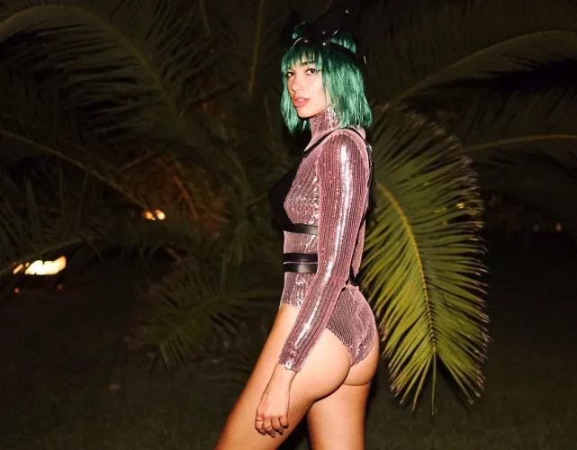 Thumbnail Dua Lipa 2018: Spotlight on Celebrity Butts by Same-Ad-3635