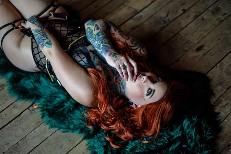 Thumbnail Sultry Confessions: 'I'd Love for You to Lay Me Down' by mrs_butcher in altgonewild Category