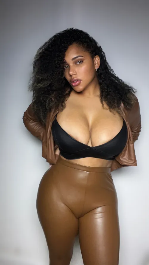 Thumbnail Scenic Views: Enjoying the Leather Look by thekixxy