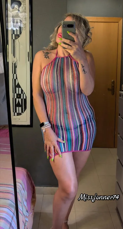 Thumbnail Latina Milfs: Missjonner74 Wishes You a Happy Wednesday