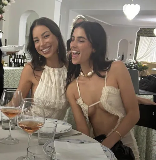 Thumbnail Dining Elegance: Evening Outfit Selections by Burneracc20221