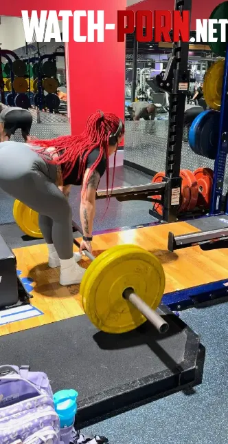 Another day at the gym by buffbambii