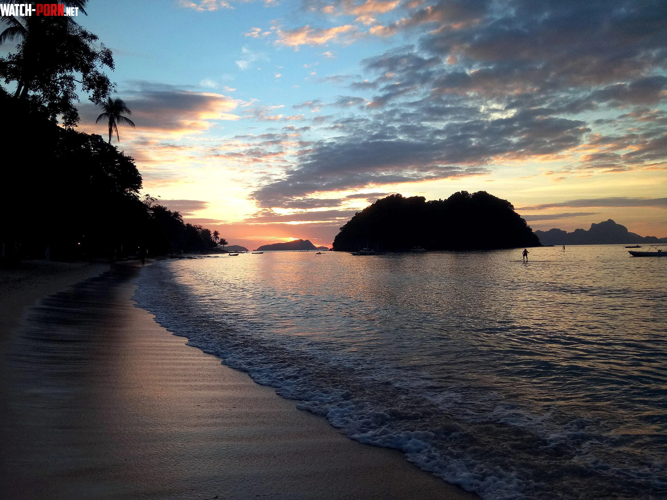 Beach is still beautiful when its dark time  by Sigma_Couple