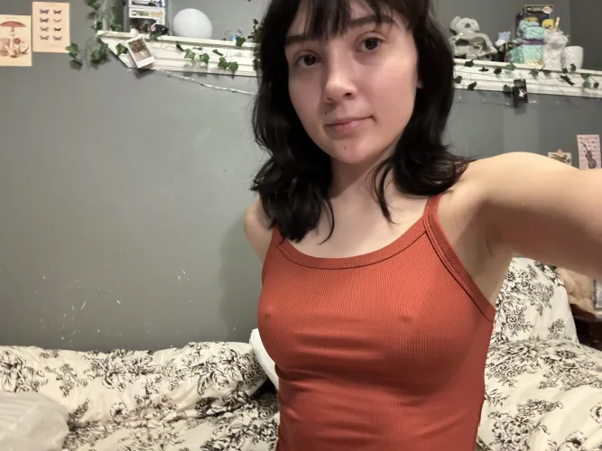 Thumbnail Embracing Freedom: Iambatmansbff's Braless Lifestyle | Pokies