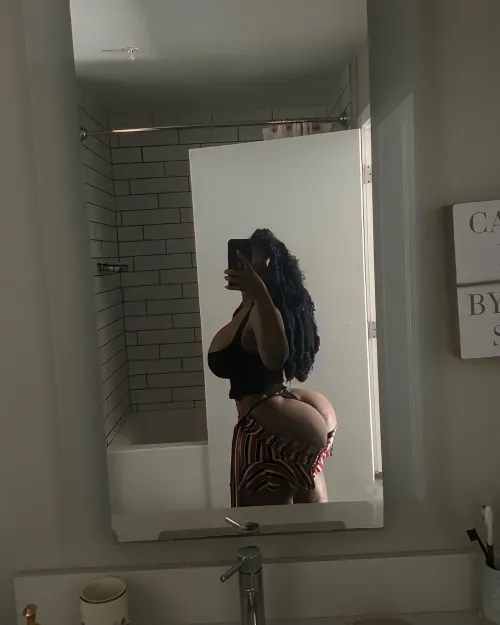 Thumbnail Exploring Captivating Content in the BoltedOnBooty Category