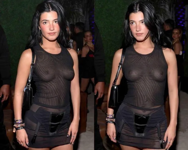 Thumbnail Celebrity Style: Emulating Charli D'Amelio's Iconic Fashion Statements
