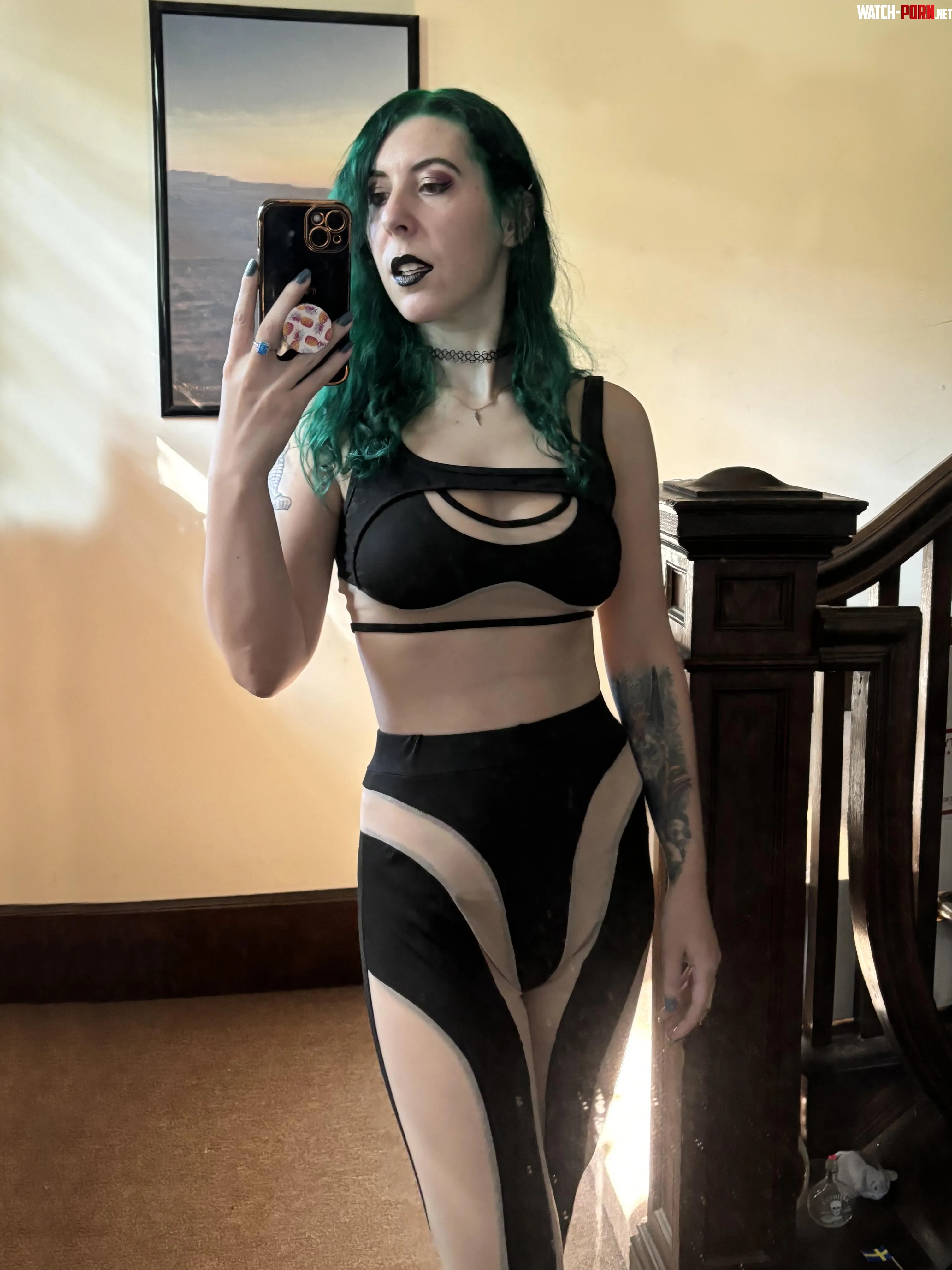 Cut out fit by sirenskiss3