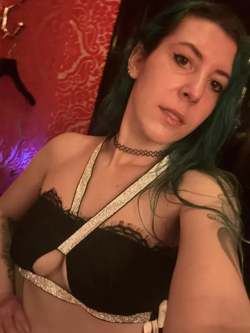 Thumbnail Sparkly Underboob Secrets Revealed by sirenskiss3