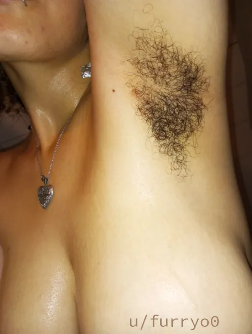 Thumbnail Hilarious Tales of Uncontrollable Sweat While Bleaching Hair | furryo0