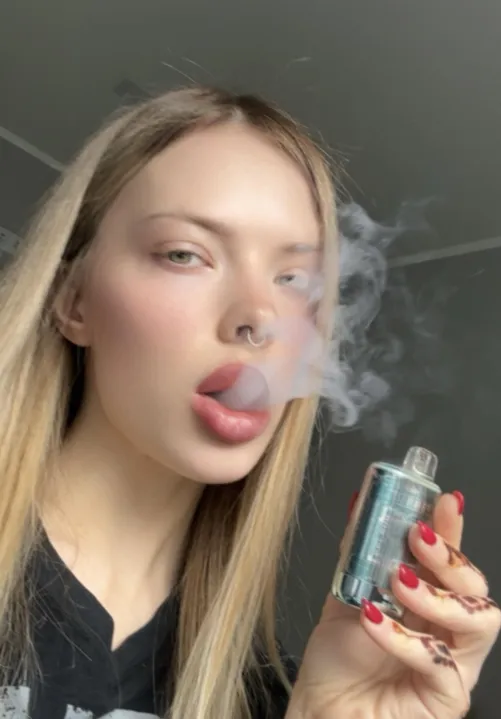 Thumbnail Relaxation Goals: Can We Smoke and Chill by SweetJuicyMarmalade