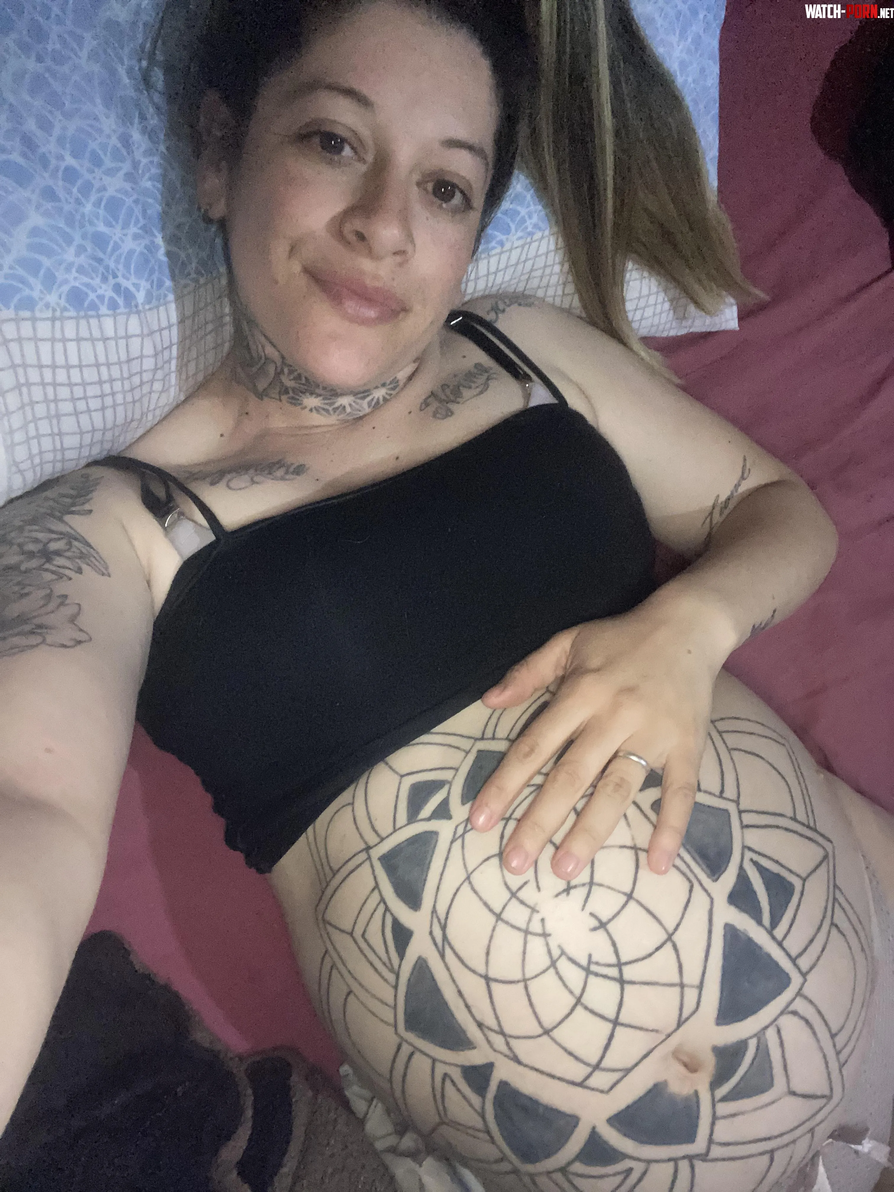 24 weeks for my baby by Cami7227