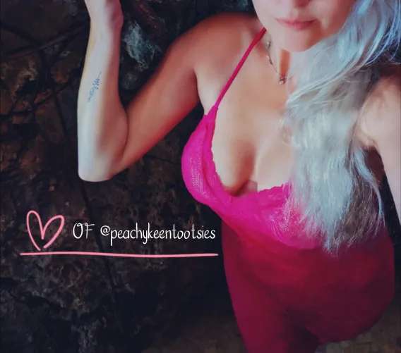 Thumbnail Top 20 Achievement: Evaluating PKeentootsies' OnlyFans101 Success