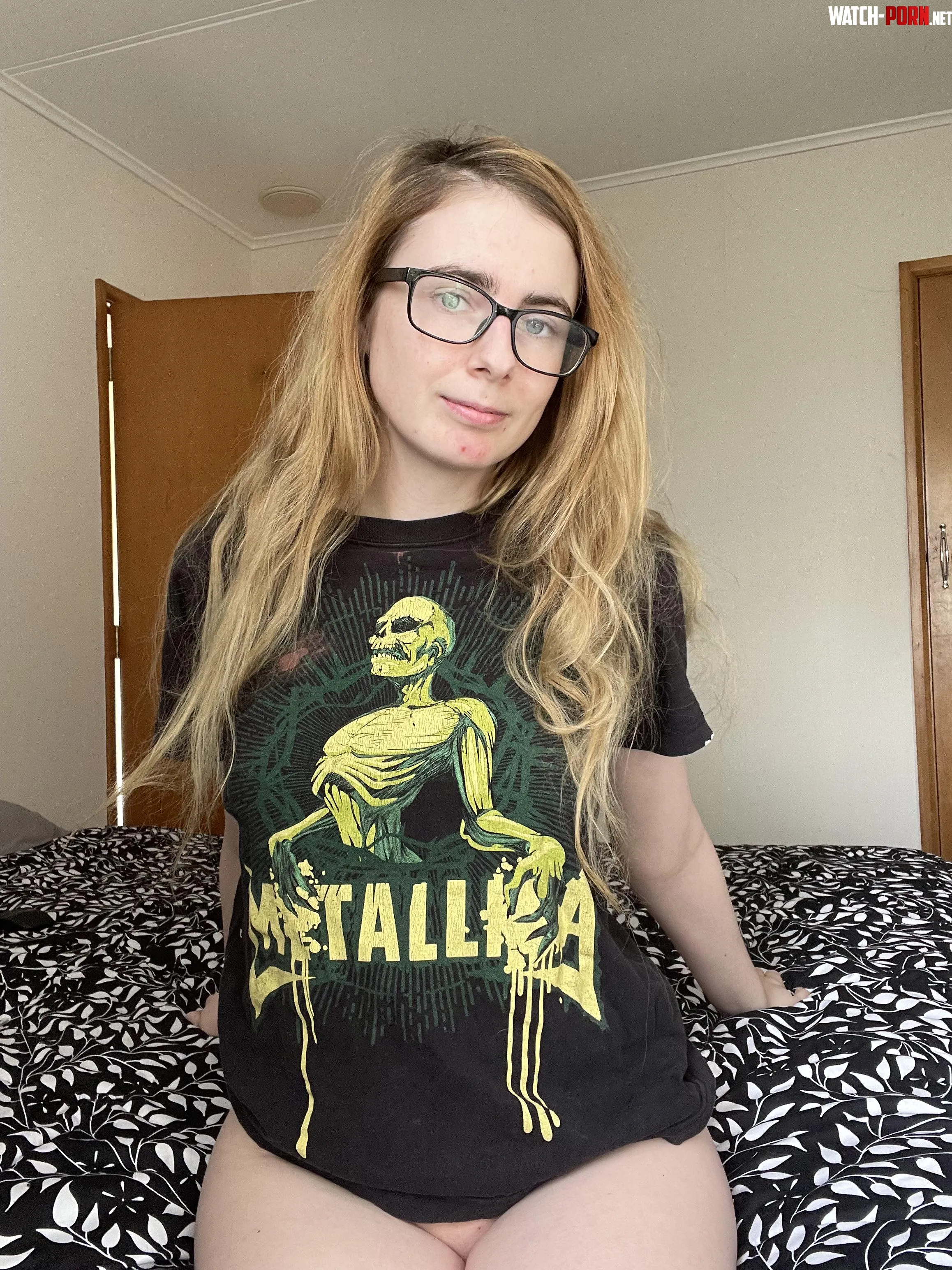 Its no Megadeth shirt but itll do  by IsabelleV97