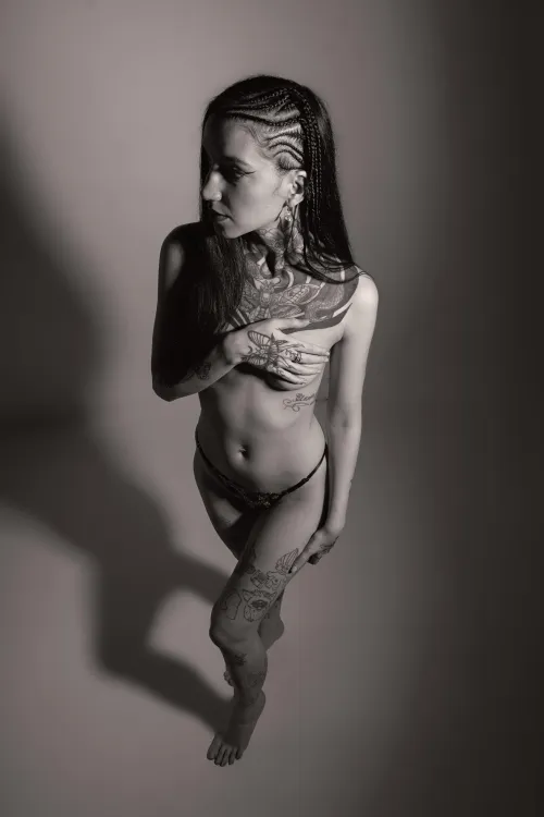Thumbnail OnlyFansPromotions: Are You Into Tatted Girls? Discover tattoonadia