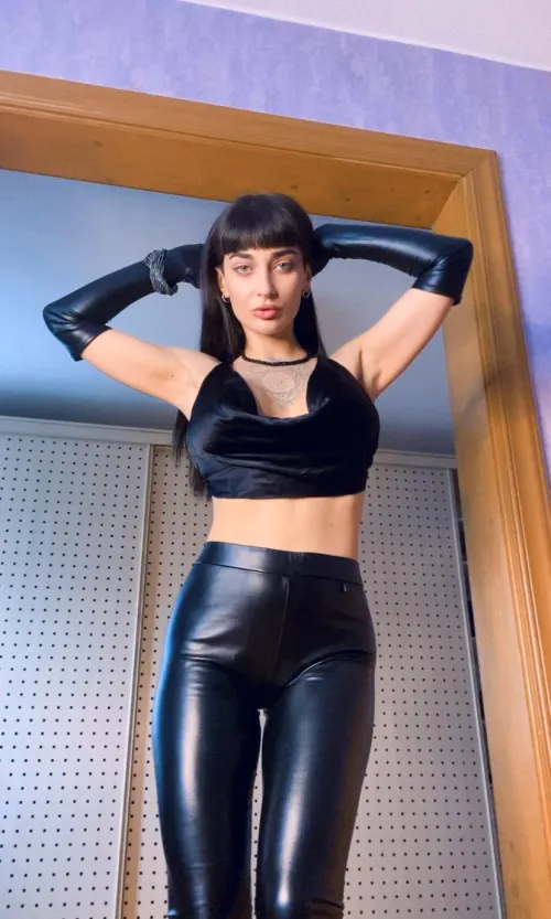 Thumbnail 2hott2btrue Elevates Sexiness with Perfect Leather Outfit