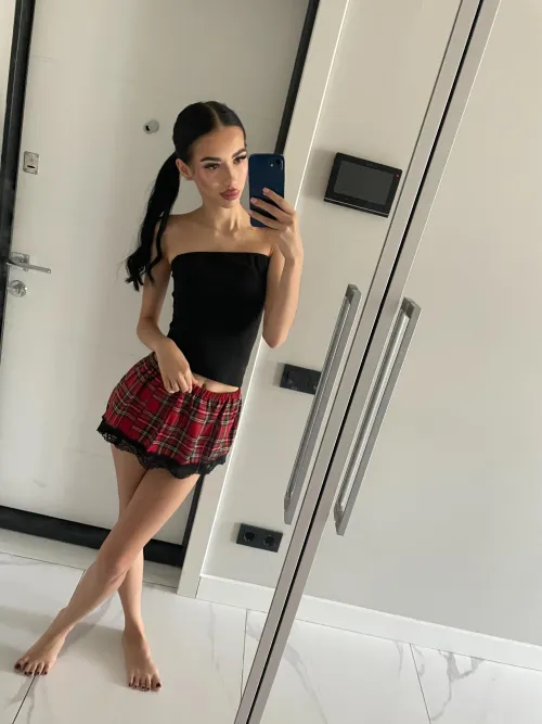 Thumbnail Selfie Before Intimacy by CrowDoly in MirrorSelfie