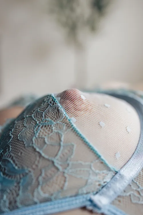 Thumbnail GoddessRoseWife Reveals Seethru Nipple Artwork