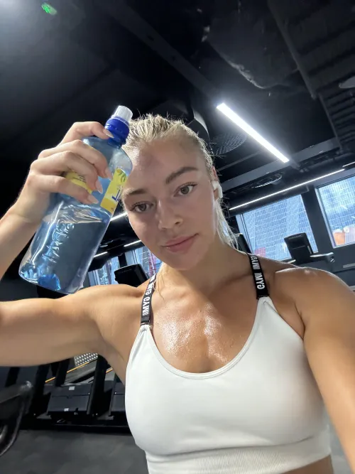 Thumbnail TopEducationz's Request for Intense Cardio in SweatyGirls