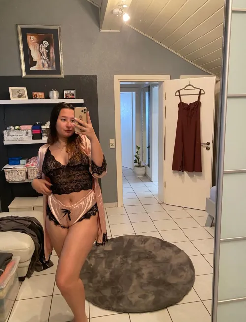 Thumbnail Imagine Consuming Her: Lustful Dreams Come Alive
