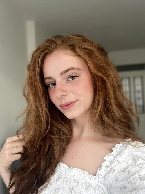 Thumbnail Keeping it Classy in a Cute White Dress: Beautiful Dish's Style