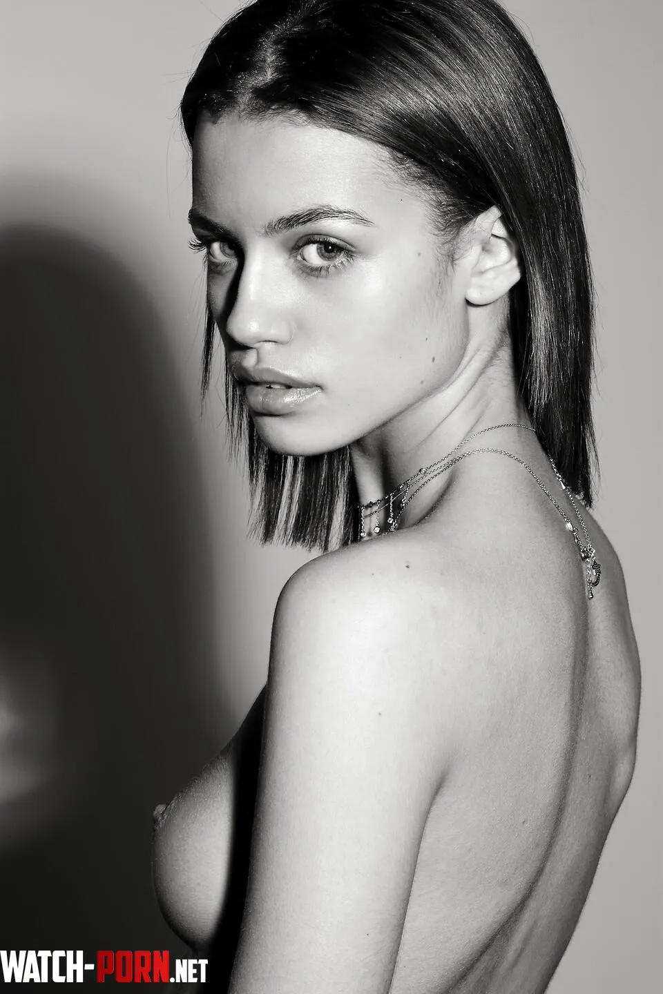 Elle Trowbridge by catzy007