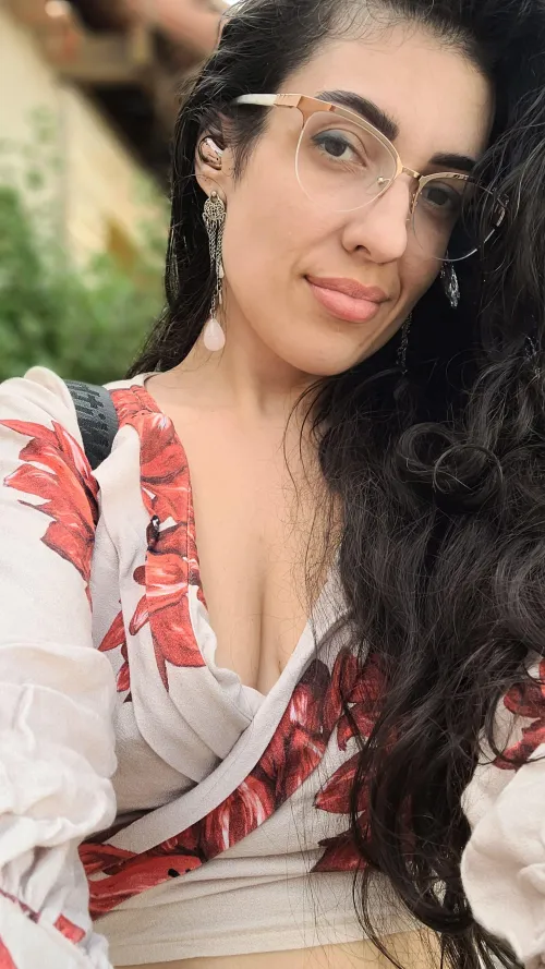 Thumbnail Simple Outfit Stroll in the Mall – Braless Adventures by Casal_Venomous in the Braless Category
