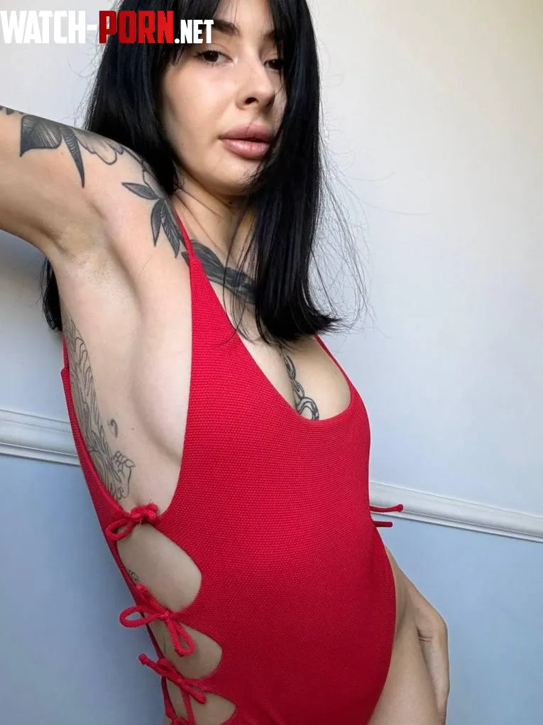 Watch me pose in my favorite swimsuit by smallboobsbabe