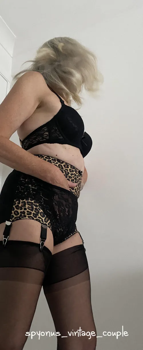 Thumbnail Stockings Saturday: Exclusive content by spyonus_vintage on OnlyFans101