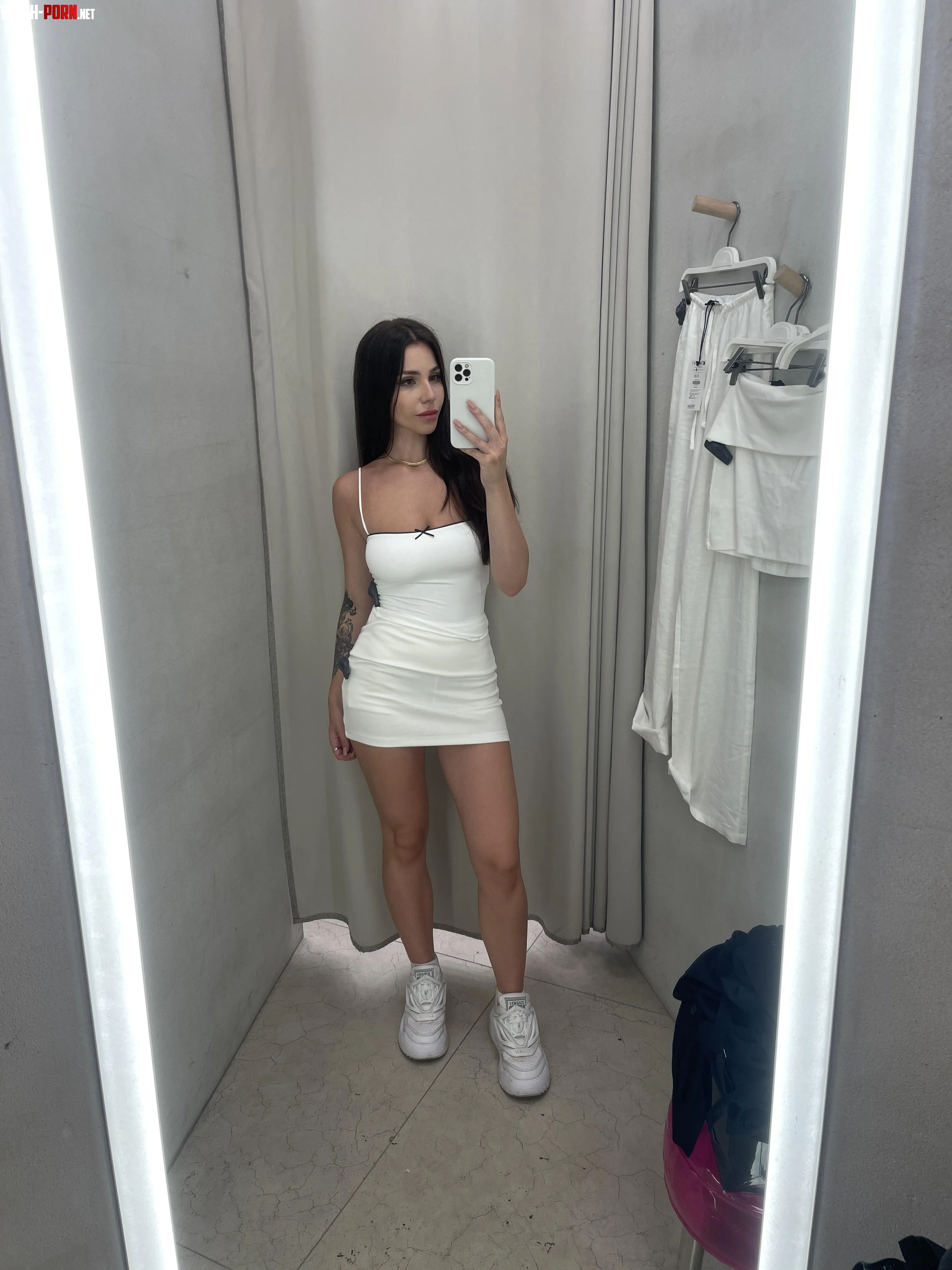 I came to choose a white outfit for myself by Underbabby
