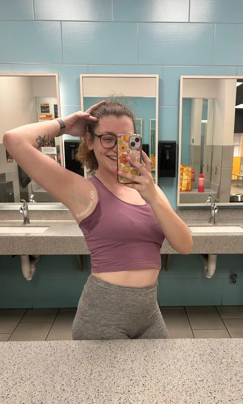 Thumbnail My Pit Stains Smell So Good: Explore SweatyGirls with 420baby_violet