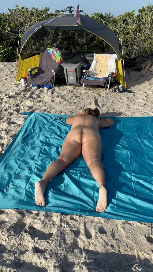 Thumbnail Nude Beach Wife 23: RicknTrac's BBWnudists Experience