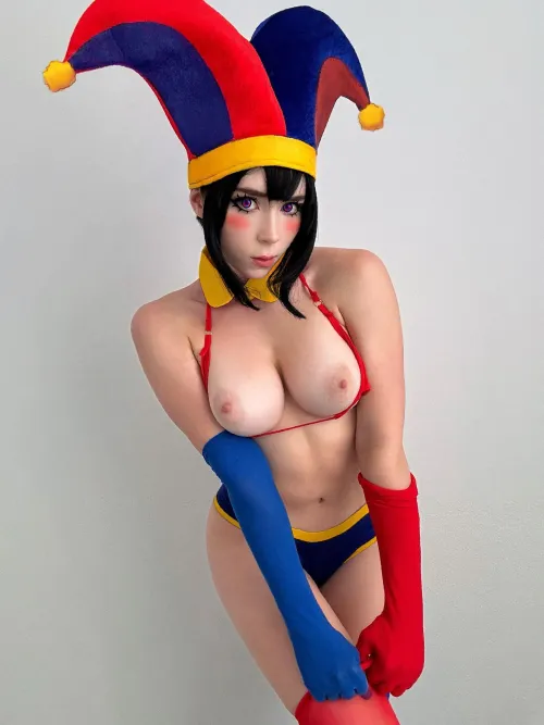 Thumbnail Eye-Catching Pomni Cosplay by Sweetie Fox OC