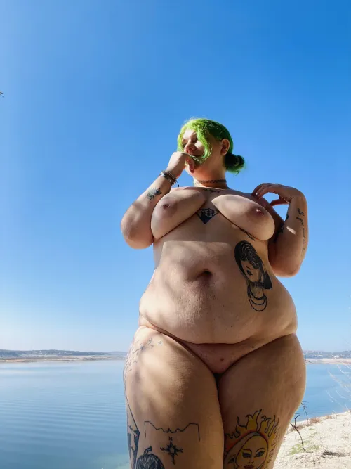 Thumbnail Fuundiip's Guide to the Best Days at the Nude Beach
