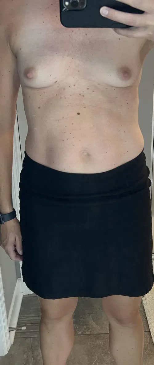 Thumbnail Fansforfitnessnw Triumphs Not Wearing a Bra with Tiny Tits