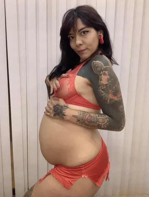Thumbnail 31 Weeks Today: Follow ErotiqueFaith's PreggoPorn Journey