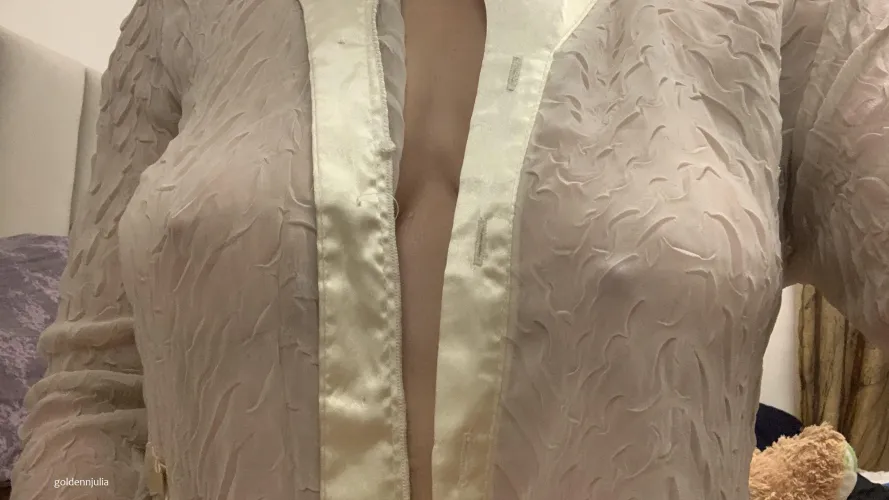 Thumbnail Undoing My Buttons: Exploring Sensuality Through Fashion | goldennjulia | Pokies Category
