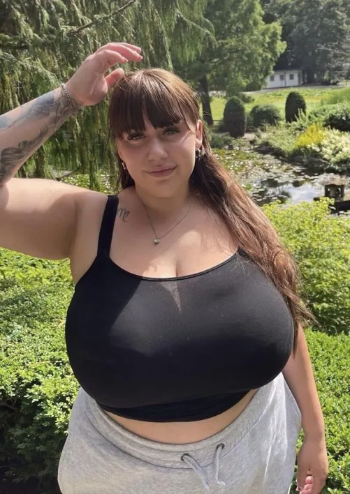 Thumbnail DazzlingAd6626: Discovering the Beauty Within | 2busty2hide Category