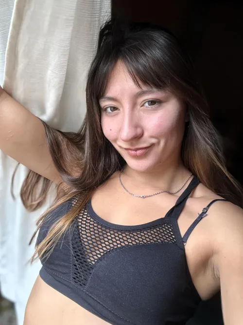 Thumbnail Rocking the Look: Styling Tips for Your Crop Top | Bubbly_Esme | Croptopgirls