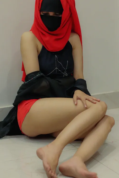 Thumbnail JasmineWink on the Quest for Vibrators in India in indiangirls