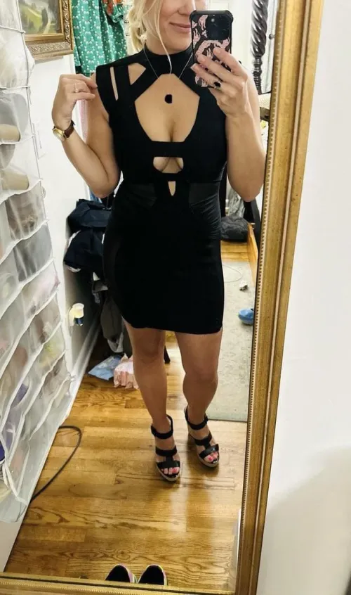 Thumbnail After-Hours Assistance: worst_blonde_wife2's Last Minute Query
