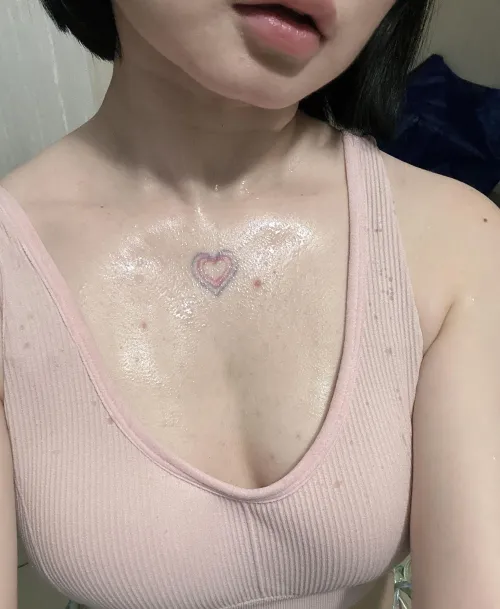 Thumbnail Sweaty Babe by HorizenGirly: Unveiling the SweatyGirls World