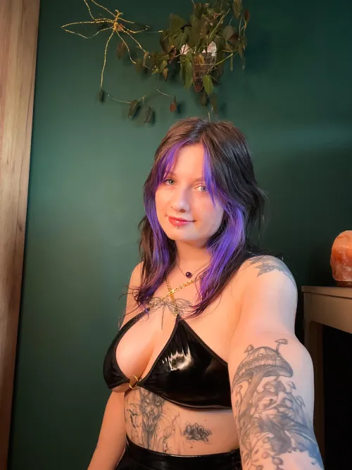 Thumbnail Purple Wolf Cut Unveiled | Littlest_Fern