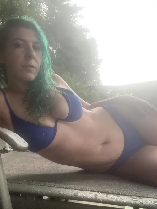 Thumbnail Poolside Temptation: Exploring the Babe's Adventure | sirenskiss3