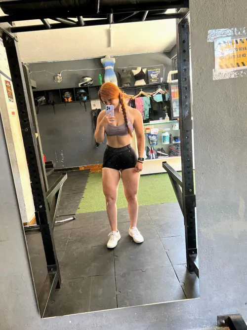 Thumbnail Empowering Workouts: Insights from SweetJessicaa in ThickFit