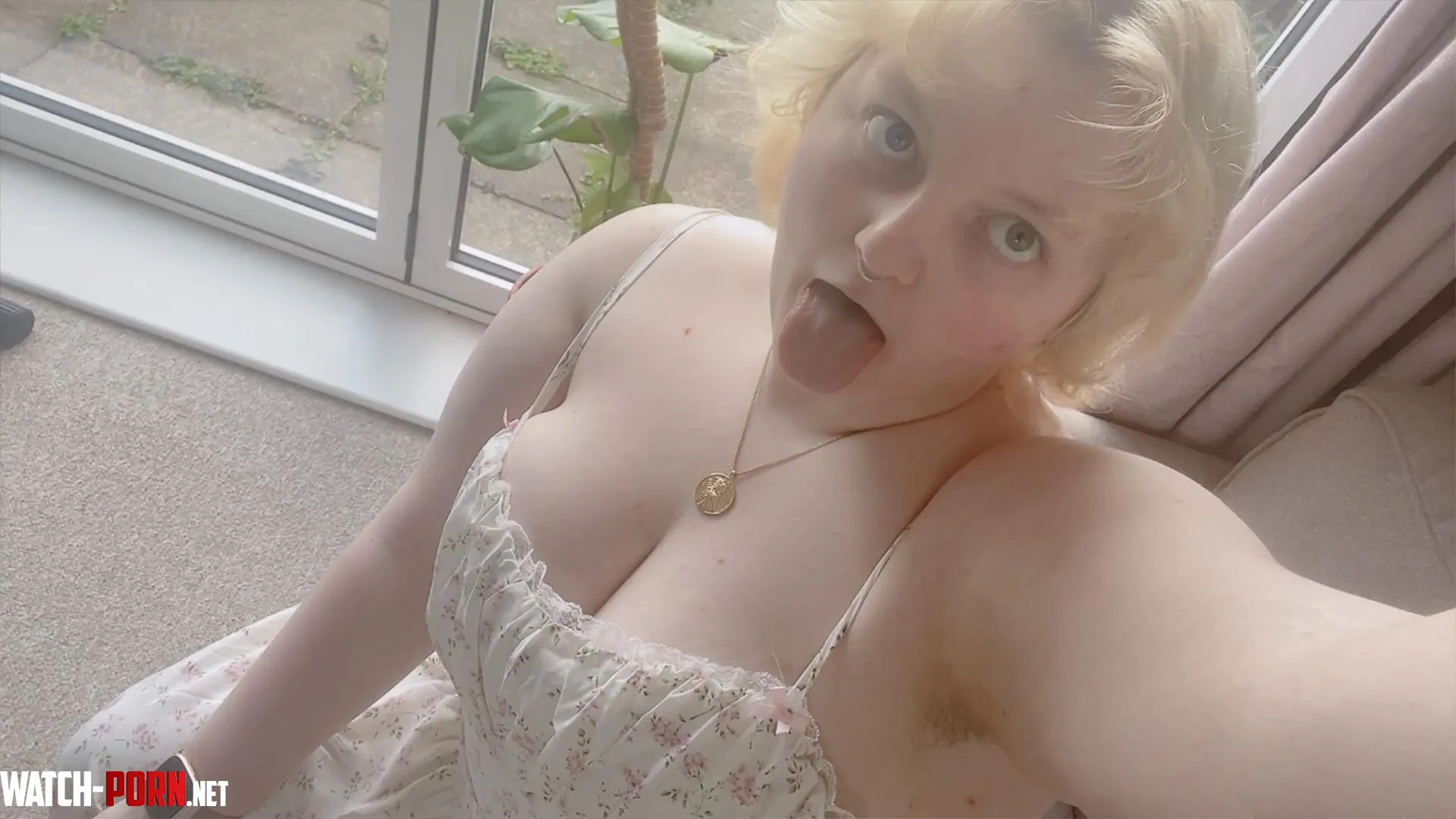 cute lil selfie ft cleavage by Chubby-skyy